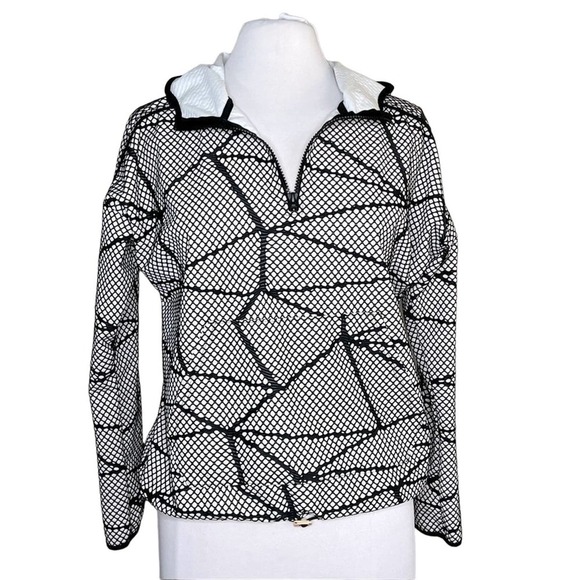 BEYOND Yoga Rare 1/4 Zip Stretch  Windbreaker Hoody Mesh Webbing Overlay - Picture 2 of 7